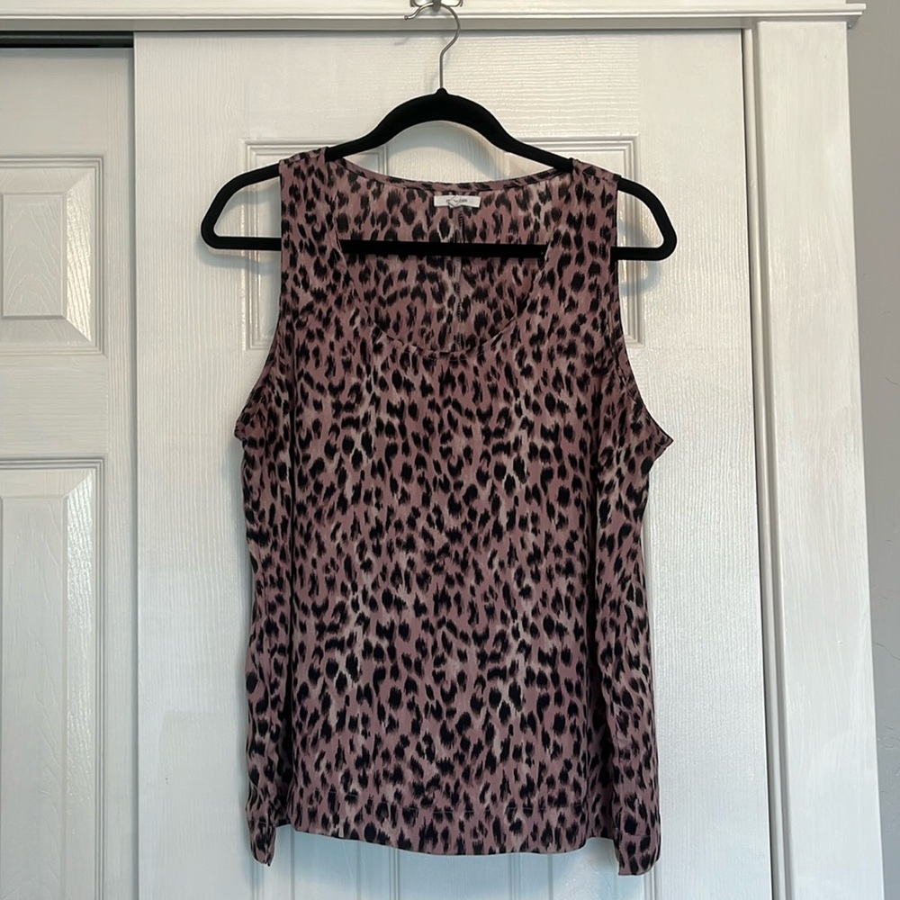 🌵 3 for $20 Maurice’s top